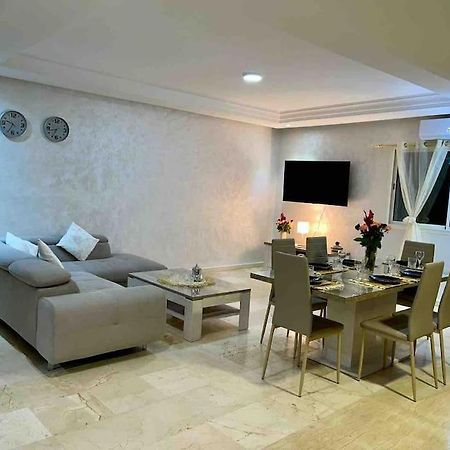 Appartement Haut Standing 3 Chambres Avec Terasse Quartier Gueliz Hivernage A Marrakech I19 มาร์ราเกช ภายนอก รูปภาพ