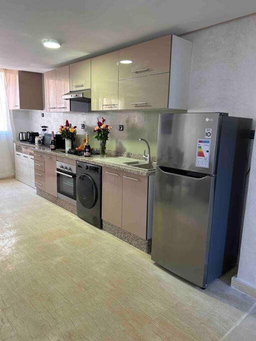 Appartement Haut Standing 3 Chambres Avec Terasse Quartier Gueliz Hivernage A Marrakech I19 มาร์ราเกช ภายนอก รูปภาพ